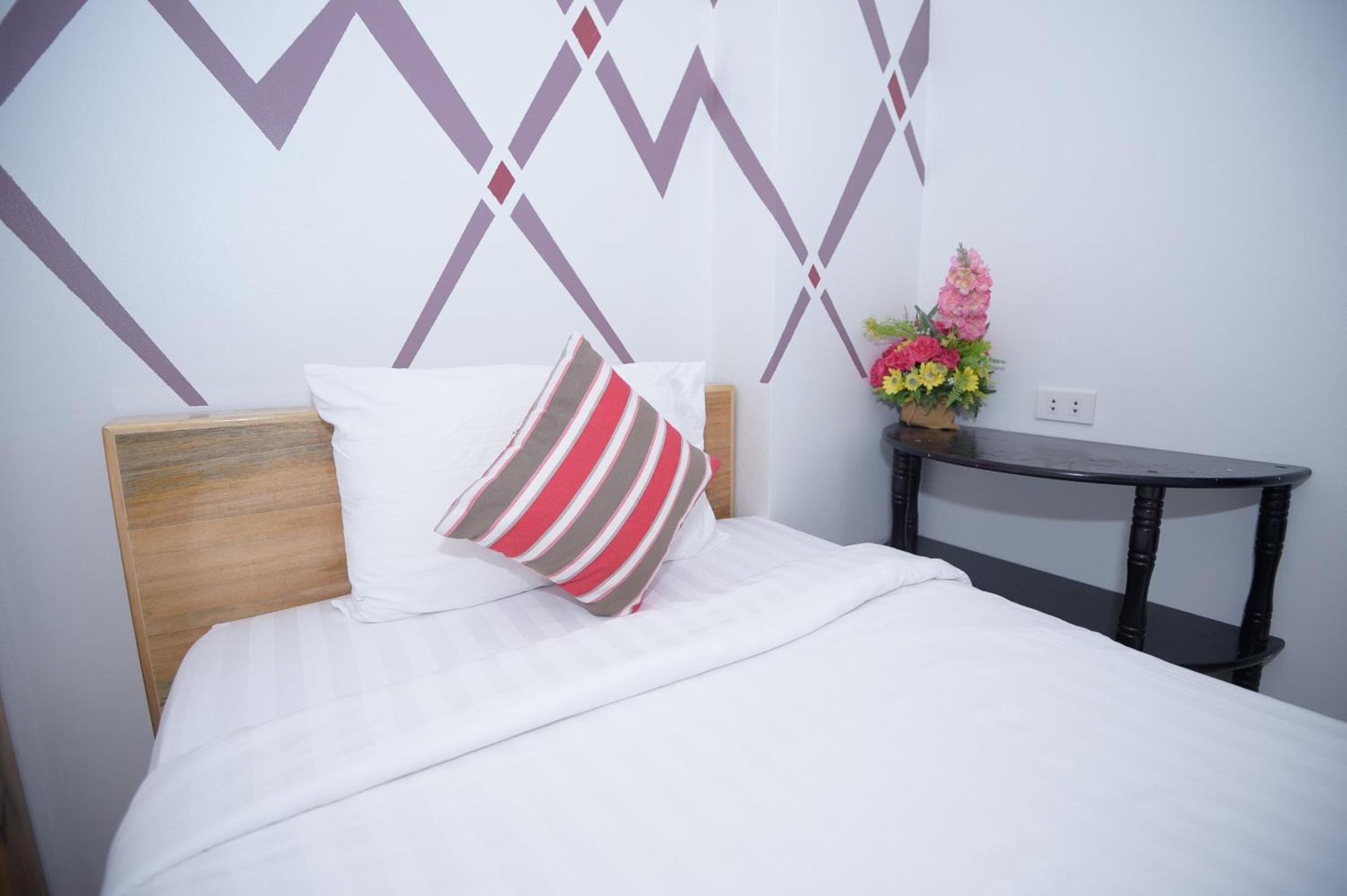 Hostel Lucky House Ko Tao Zewnętrze zdjęcie